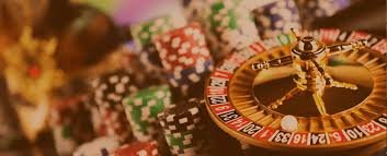 Filipino player enjoying 202pub Live Casino on a mobile device at home